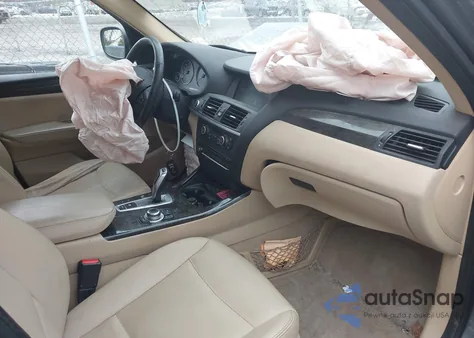 2013 BMW X3 xDrive28I z USA, uszkodzony, nr VIN 5UXWX9C51D0D01448